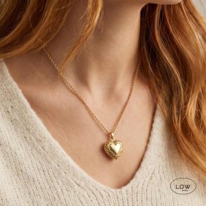 Minimal Heart Locket Necklace Gold