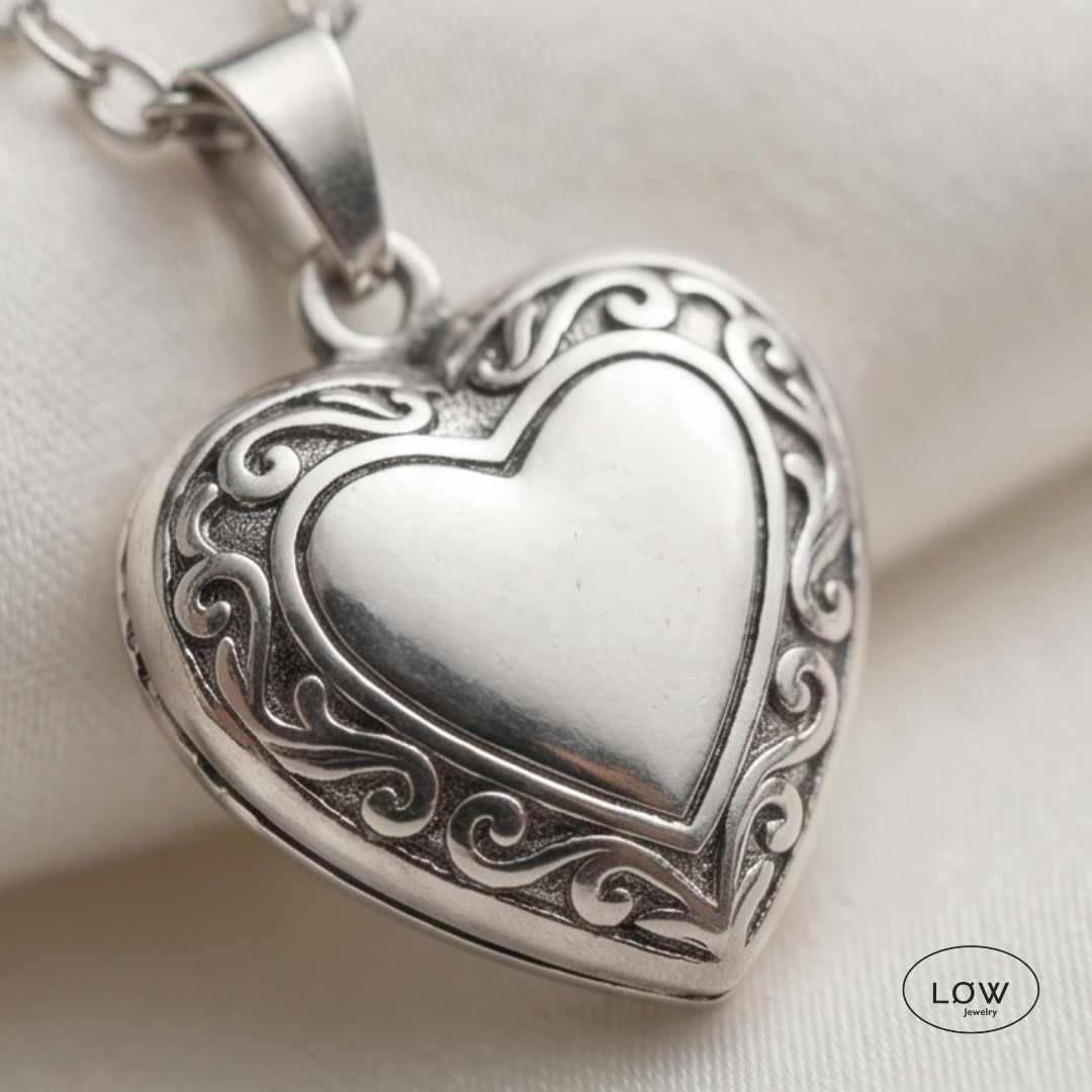 Minimal Heart Locket Necklace Silver - Image 4