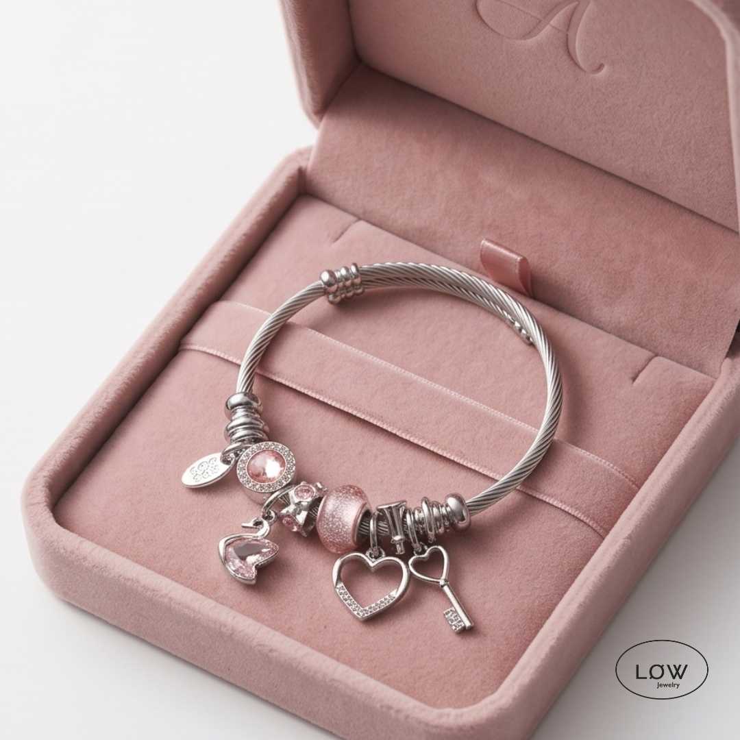 Romantic Charm Bracelet - Image 8